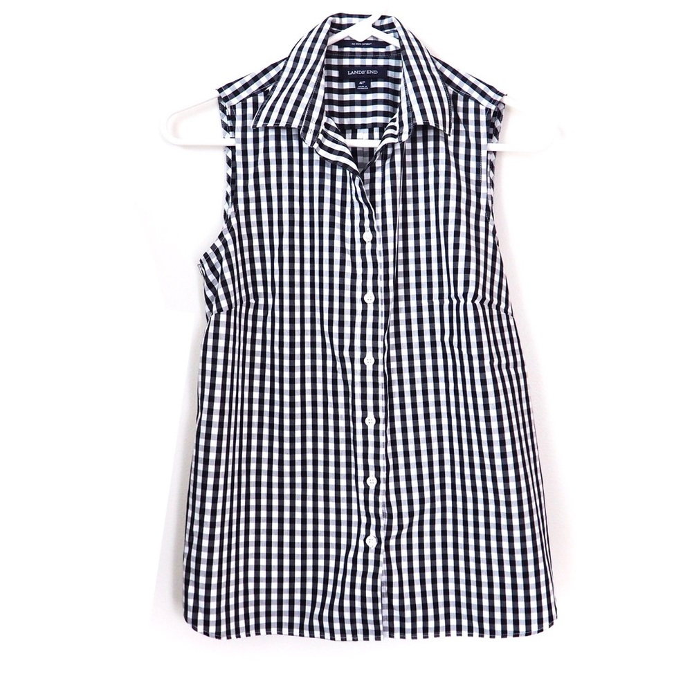 LANDS END Sleeveless Button Up Blouse